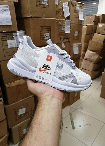 Nike Nike Sneaker Spor