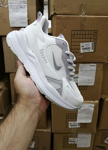 39 Beden beyaz Renk Nike Sneaker Spor 