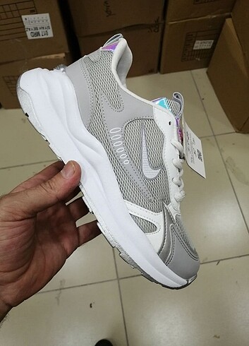 Nike Sneaker Kadın Spor Ayakkabı 