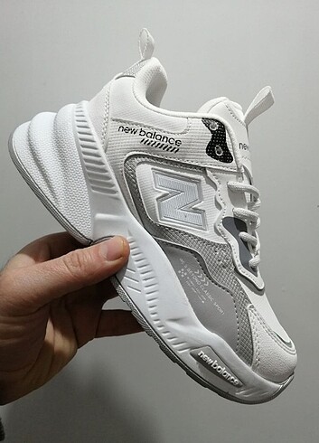 36 Beden beyaz Renk Beyaz New Balance Spor Ayakkabı 
