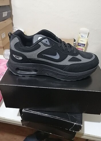 42 Beden siyah Renk Siyah Nike Air Spor Ayakkabı 