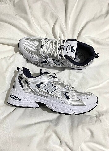 38 Beden New Balance 530 Spor Ayakkabı