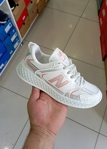 New Balance Spor Ayakkabı