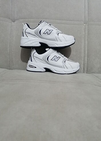 37 Beden New Balance 530 Spor Ayakkabı