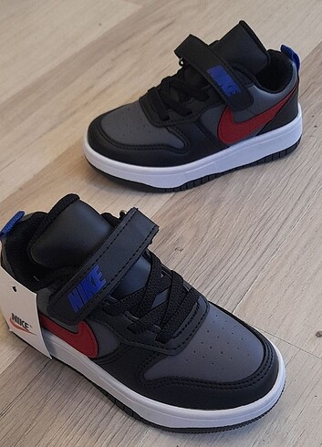 28 Beden Çocuk Spor Ayakkabı 