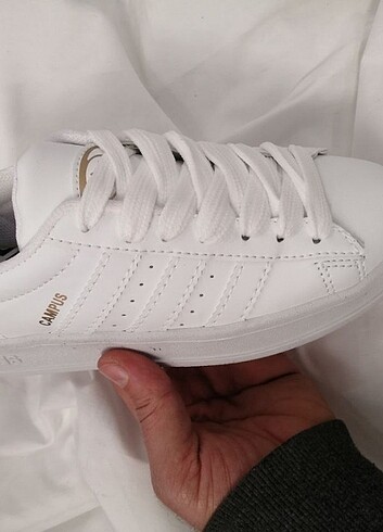 Beyaz Adidas Spor Ayakkabı 