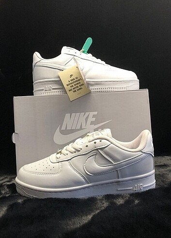 38 Beden Nike Air Force 1 KARBEYAZ