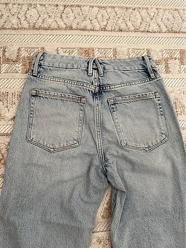 34 Beden Mavi jean pantolon