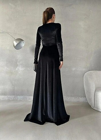Zara Siyah kadife abiye elbise 