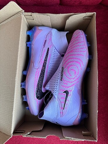 Nike Phantom