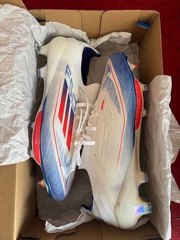 43 Beden Adidas F50