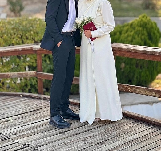 m Beden beyaz Renk Nikah elbisem