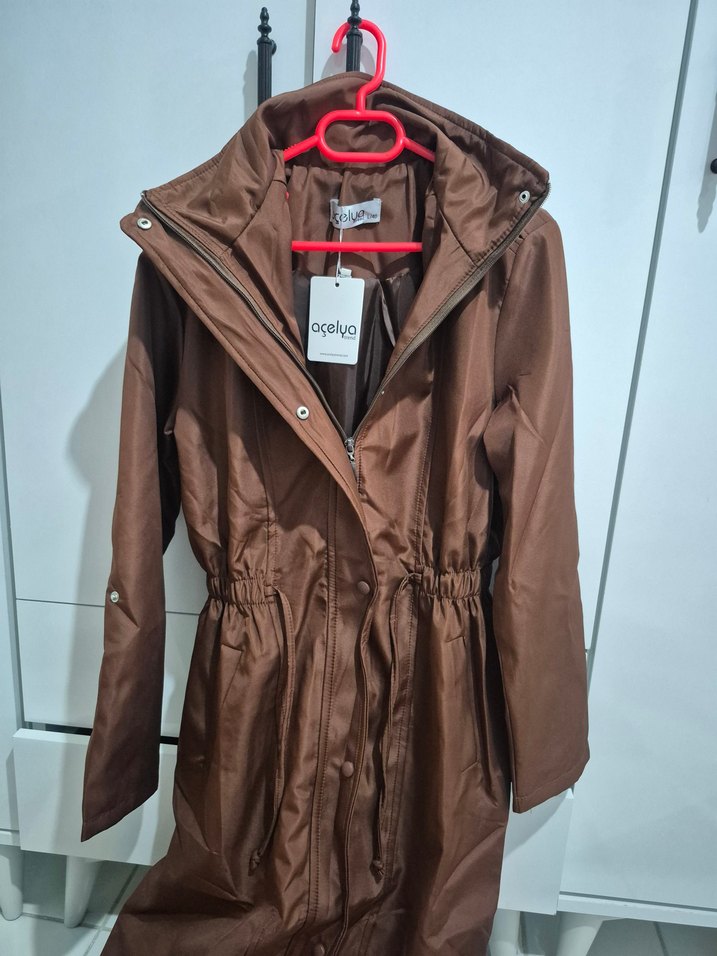 Kahverengi Uzun Kadın yağmurluk - Görsel 2
