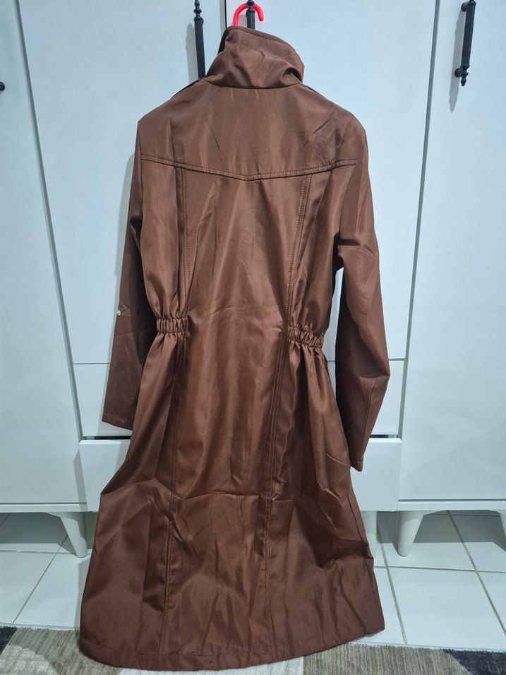 Kahverengi Uzun Kadın yağmurluk - Görsel 4