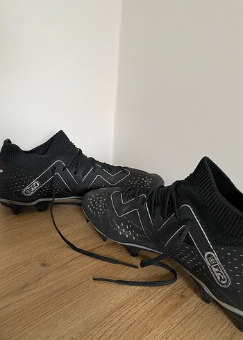 Puma az kullanılmış krampon - Görsel 3