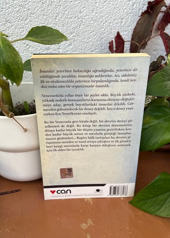 Ece Temelkuran - Biz Burada Devrim Yapıyoruz - Görsel 2