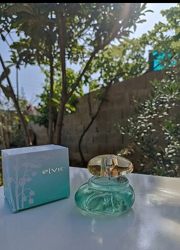 Oriflame elvie parfüm