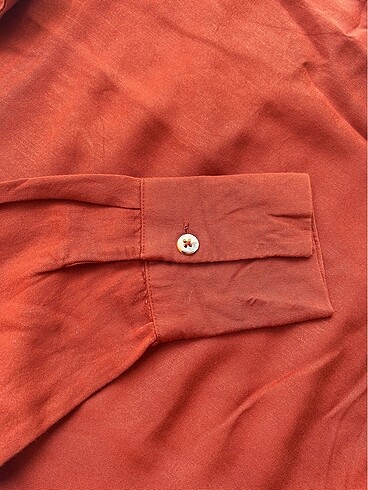 40 Beden turuncu Renk Bluz düğmeli