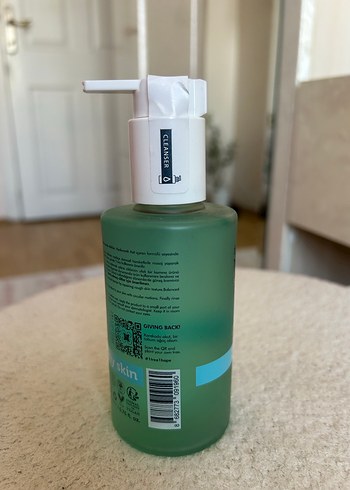 The Purest Solutions Nemlendirici Yüz Temizleyici - Görsel 2