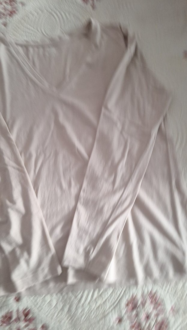 V Yaka Bej - Görsel 4