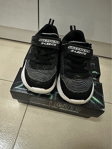 Skechers Erkek Çocuk ışıklı Ayakkabı
