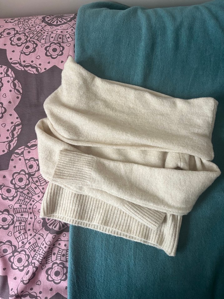 Madonna yaka yumoş kazak bej - Görsel 2