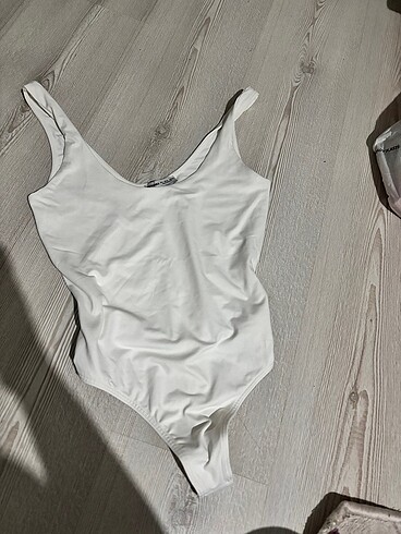 Bershka Body Beyaz M beden