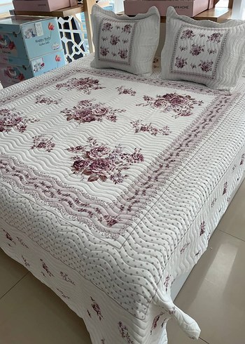 Çiçek Desenli Beyaz Yatak Örtüsü - Görsel 18