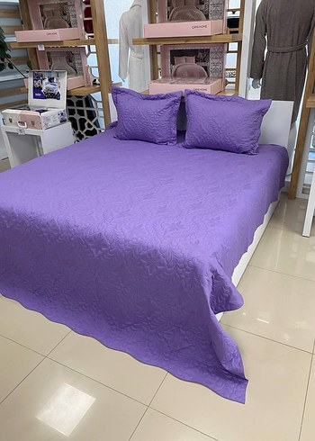 Çiçek Desenli Beyaz Yatak Örtüsü - Görsel 7