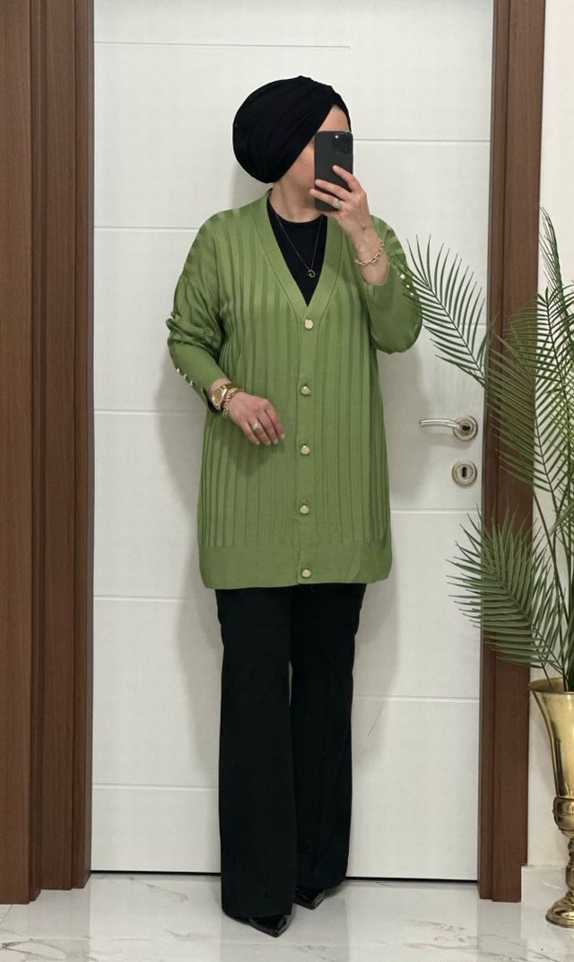 Kadın Haki Düğmeli Triko Hırka - Görsel 3