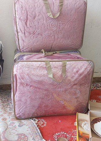 Renkli Desenli Yumuşak Battaniye - Görsel 6