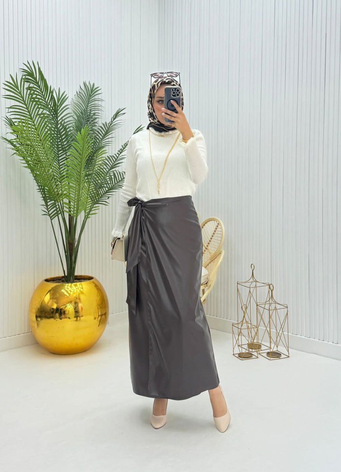 Gri Uzun Drapeli Kadın Etek - Görsel 2