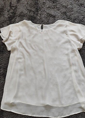 xl Beden Kolları volanlı transparan oversize bluz