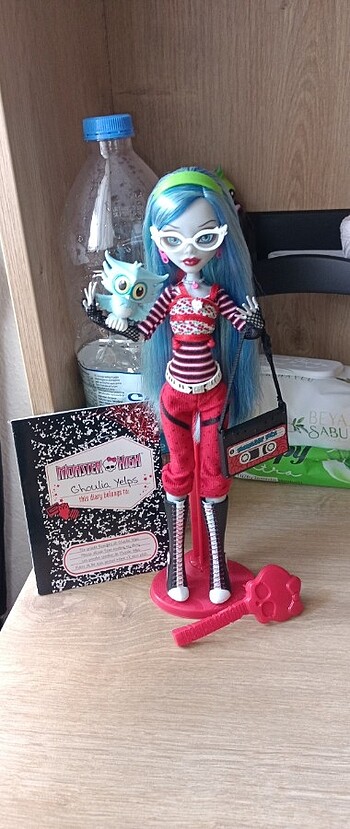 Monster high ghoulia 