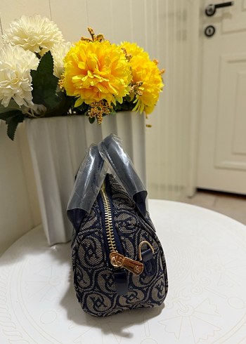 Vakko Siyah Klasik Elegans Kadın Çanta