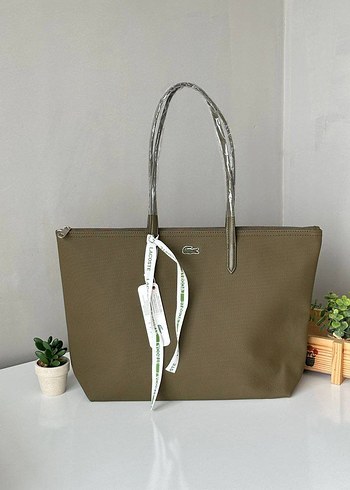 Lacoste Large Kadın Fermuarlı Çanta
