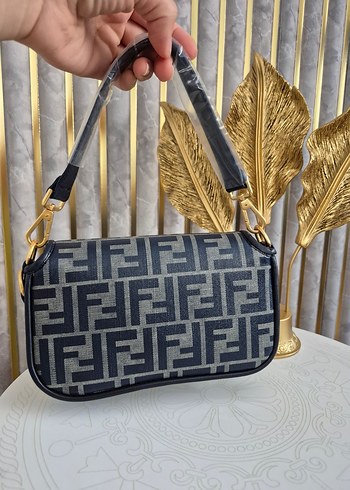 Fendi Tokalı Gri Lacivert Çanta - Görsel 11