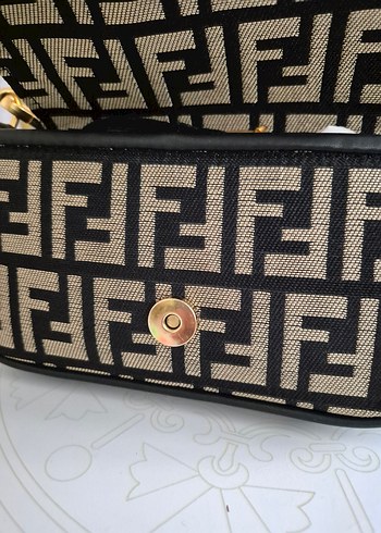 Kahverengi Zebra Desenli Fendi Tokalı Kadın Çanta - Görsel 10