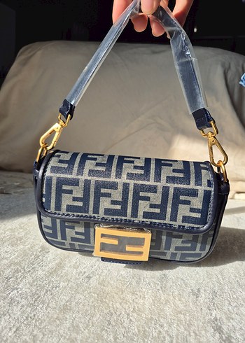 Kadın Mavi  Baskılı  Fendi Tokalı Çanta - Görsel 8