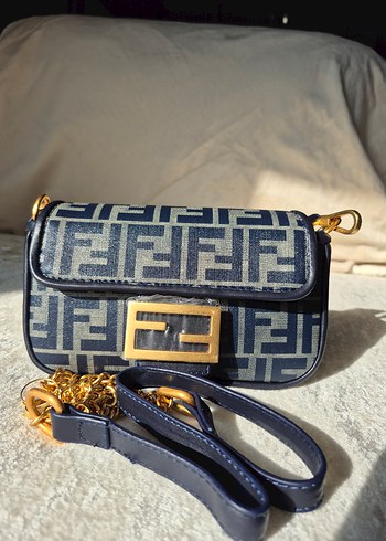 Kadın Mavi  Baskılı  Fendi Tokalı Çanta - Görsel 5