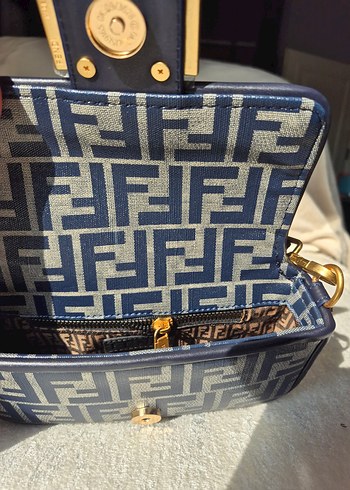 Kadın Mavi  Baskılı  Fendi Tokalı Çanta - Görsel 10