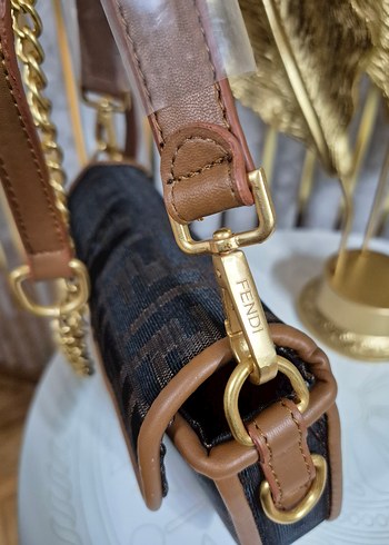 Fendi Boguette Mini Taba Baskılı Tokalı Kadın Çanta - Görsel 10