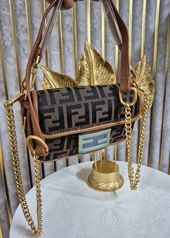 Fendi Boguette Mini Taba Baskılı Tokalı Kadın Çanta - Görsel 7