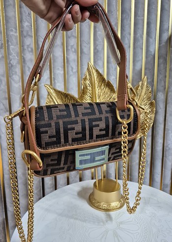Fendi Boguette Mini Taba Baskılı Tokalı Kadın Çanta - Görsel 8