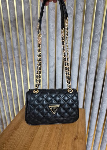 Guess Zincir Detaylı Siyah Deri Kadın Çanta - Görsel 8