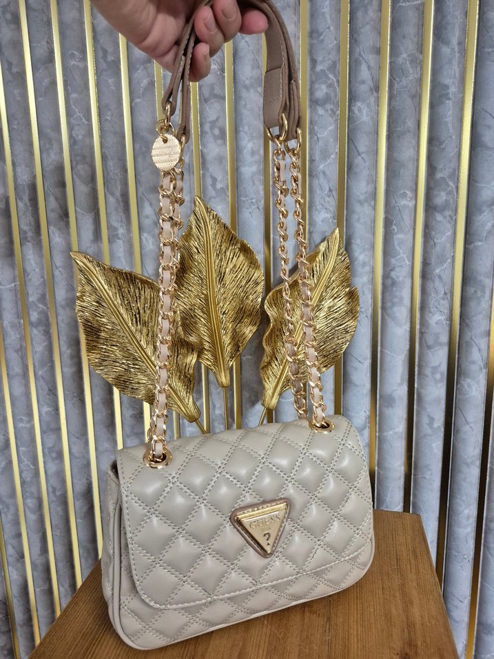 Guess Bej Deri Kemerli Kadın Çanta - Görsel 4