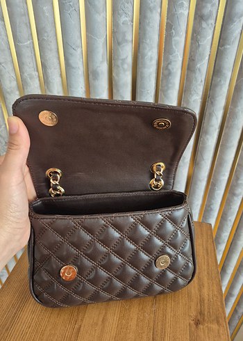 Guess Kahverengi  zincir Detaylı Deri Kadın Çanta - Görsel 10