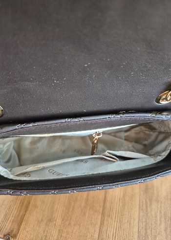 Guess Kahverengi  zincir Detaylı Deri Kadın Çanta - Görsel 11