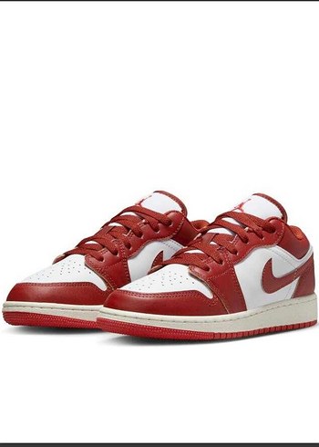 Nike jordan 1 low
