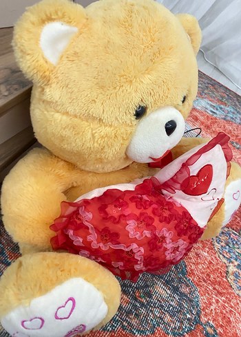 Kahverengi Peluş Ayı Kalp Yastıklı - Görsel 2